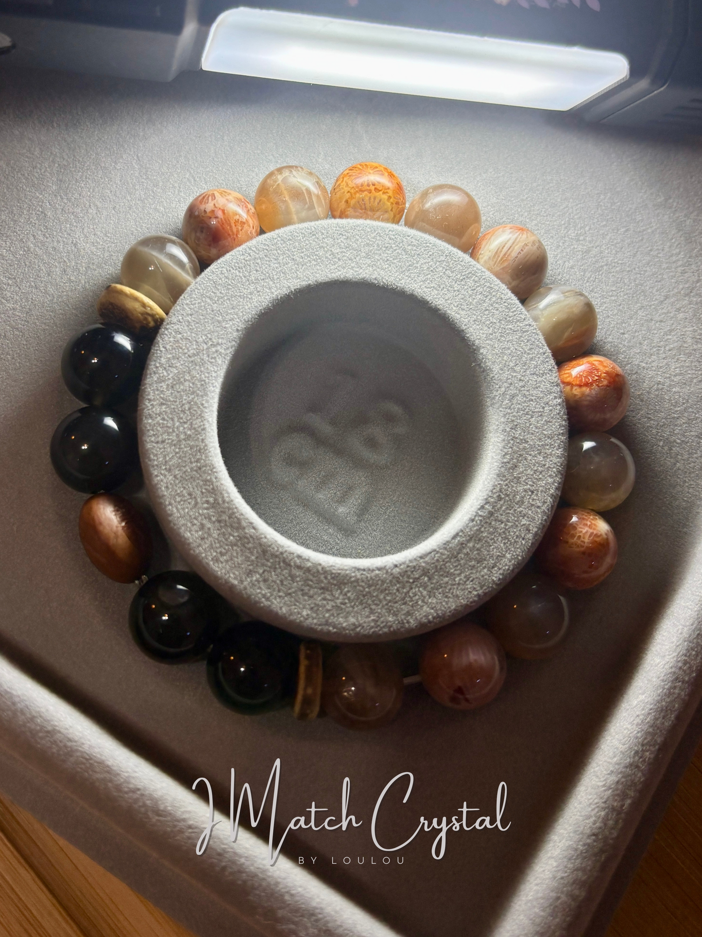 🌙【未羊六合開運手串】日月同輝石 · 珊瑚玉 · 銀曜石｜11mm天地人和局🌙*