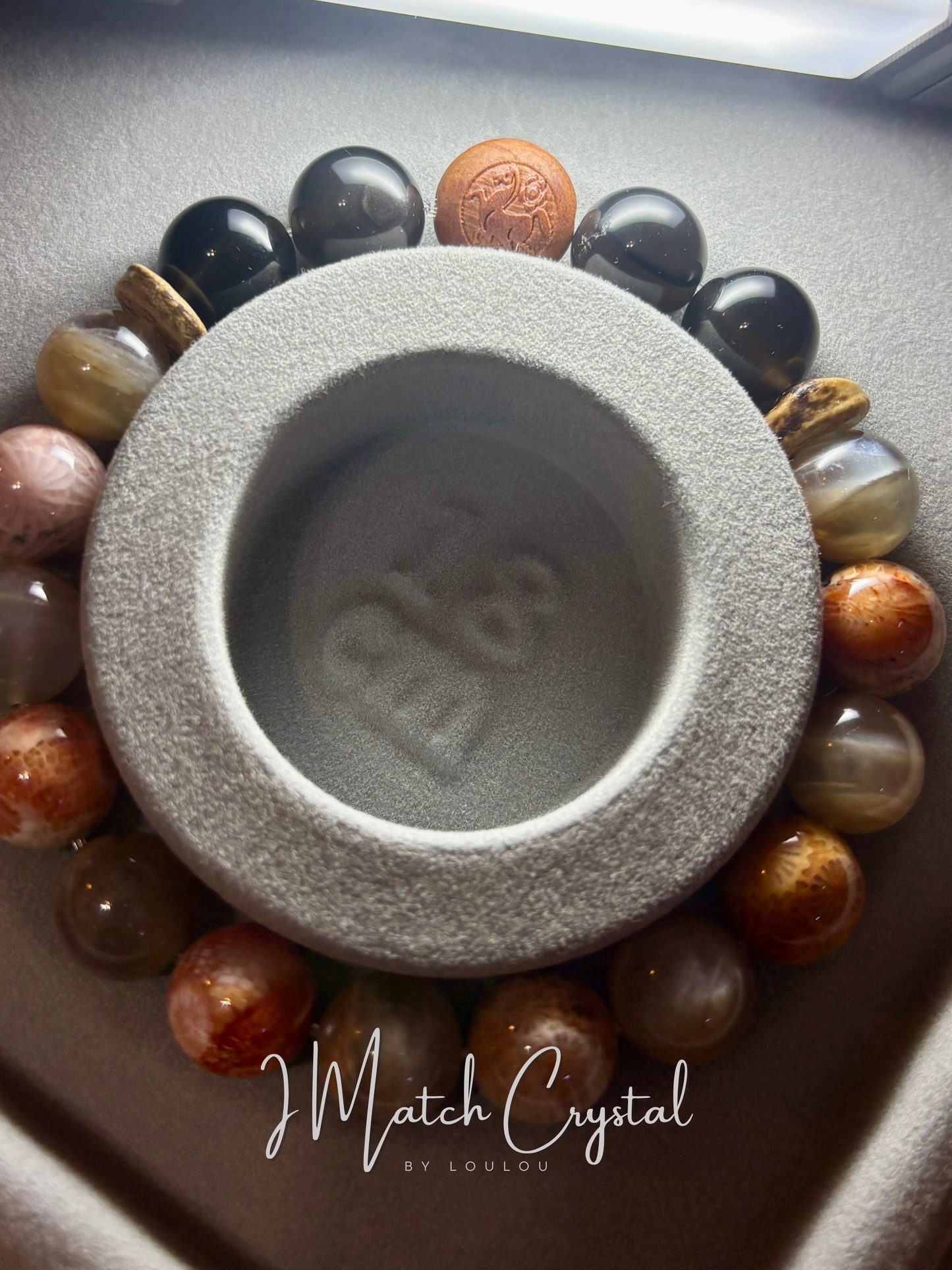 🌙【未羊六合開運手串】日月同輝石 · 珊瑚玉 · 銀曜石｜11mm天地人和局🌙*